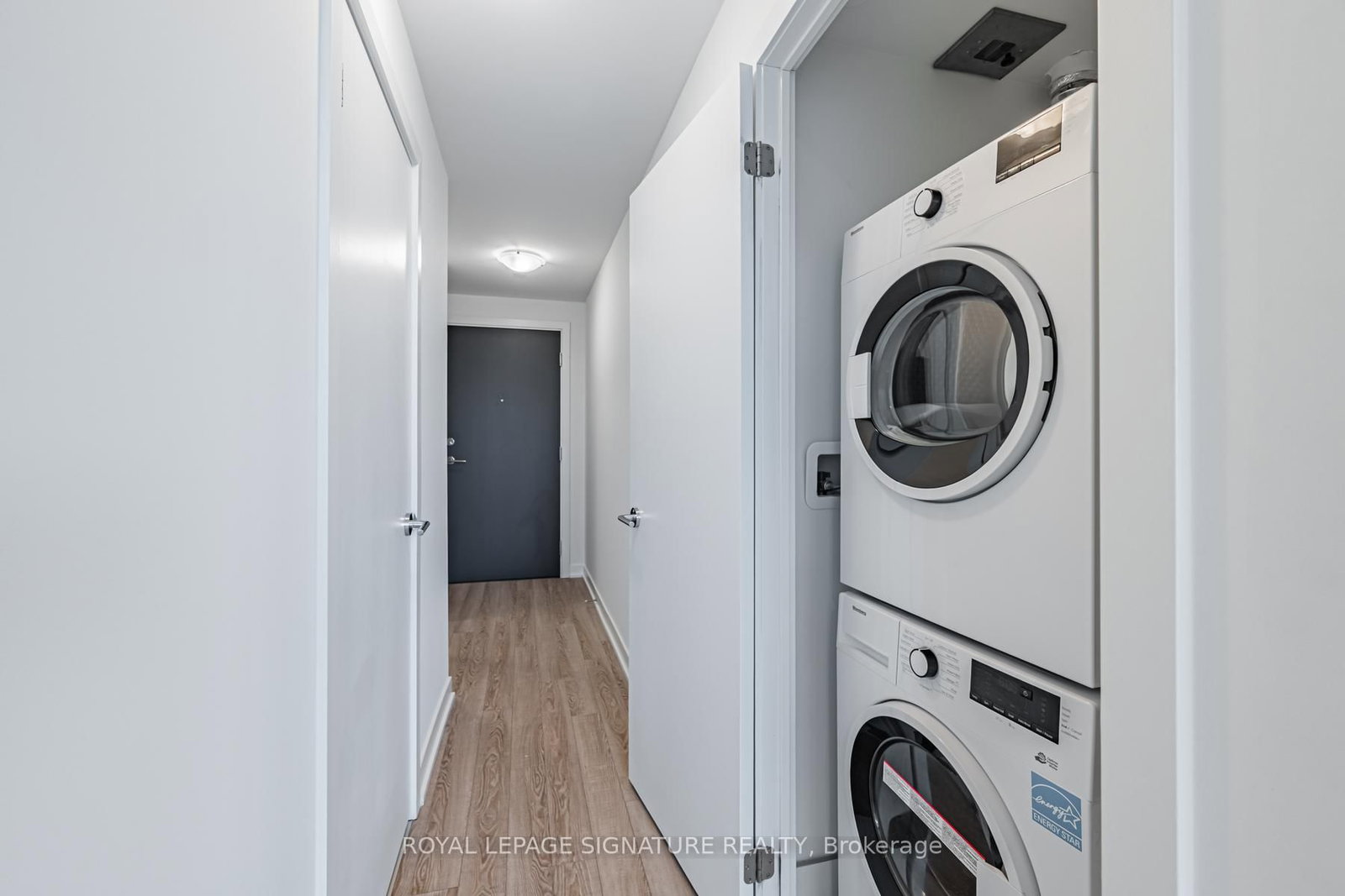 250 Lawrence Avenue W, Unit 609 - Photo 9