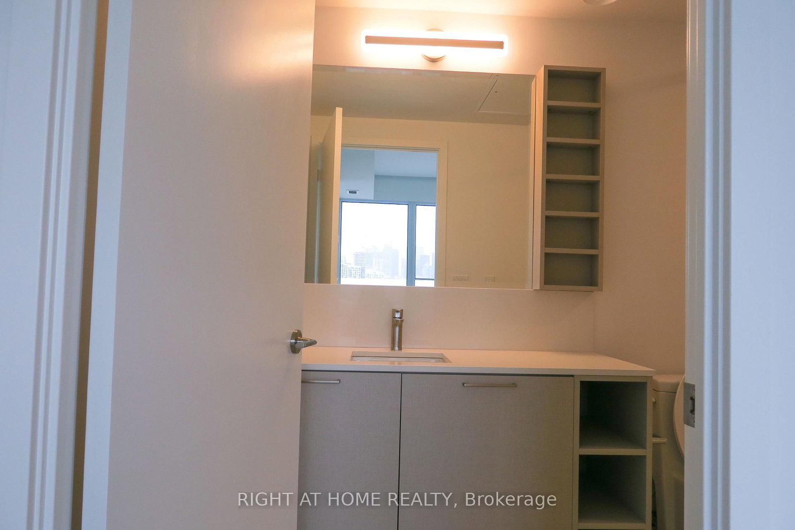 19 Western Battery Road, Unit 821 - Photo 12