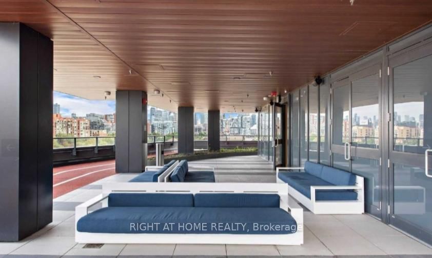 19 Western Battery Road, Unit 821 - Photo 17