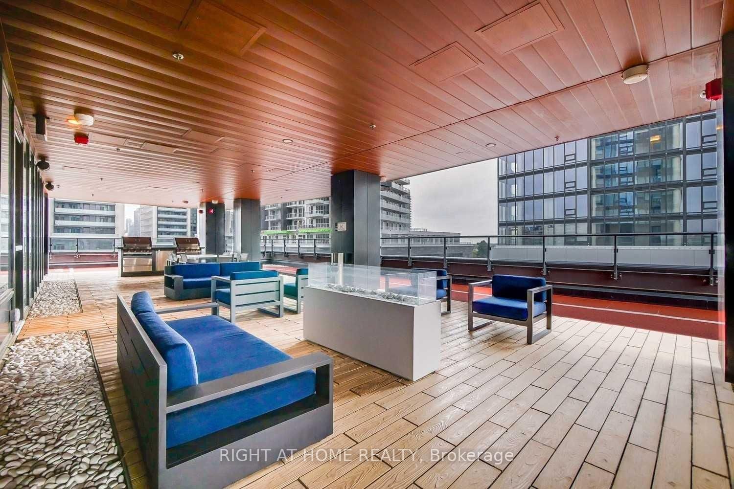 19 Western Battery Road, Unit 821 - Photo 18