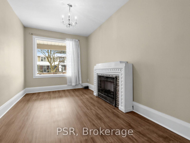 459 Manor Rd E, Toronto, M4S 1T3 | Image 3