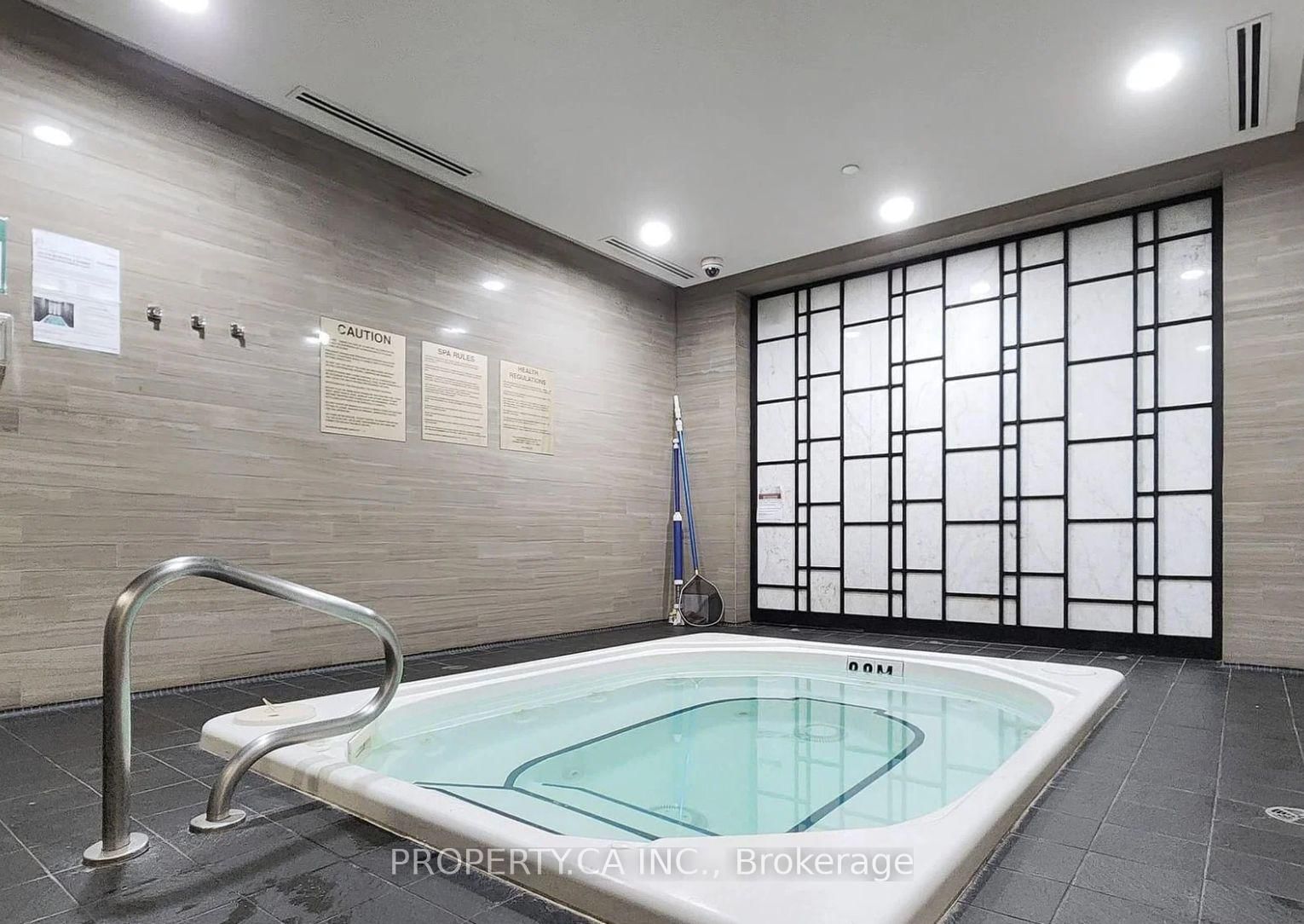 5 Sheppard Avenue E, Unit 3817 - Photo 28