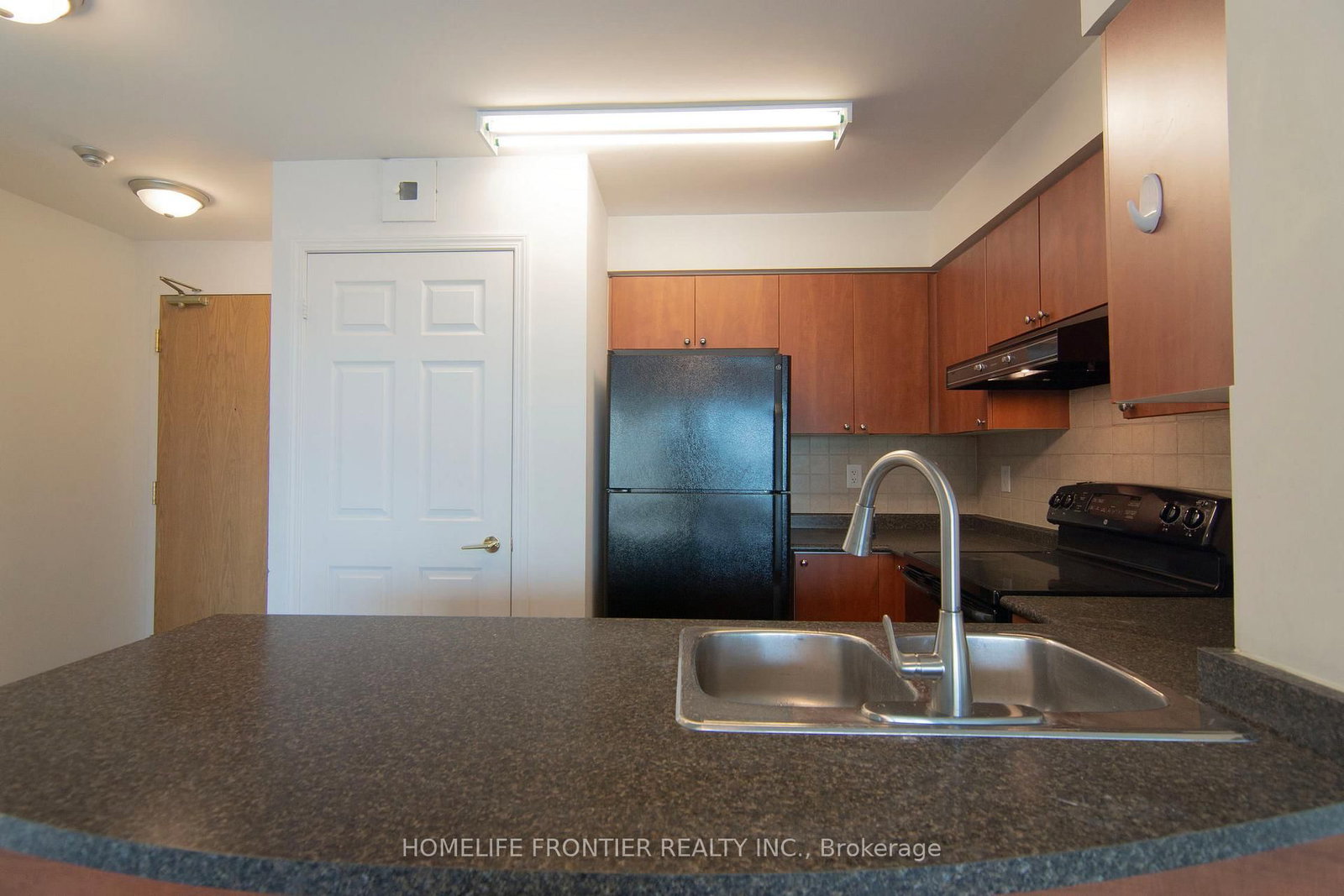 5508 Yonge Street, Unit 302 - Photo 4