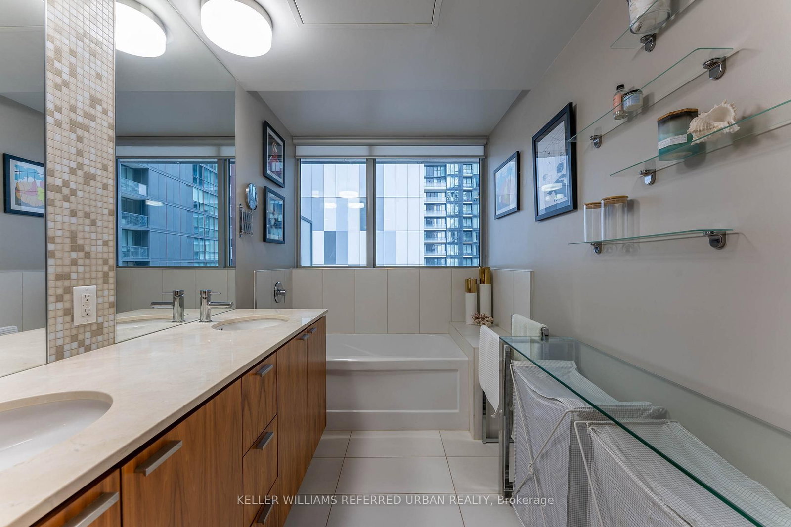 375 King Street W, Unit 2903 - Photo 13