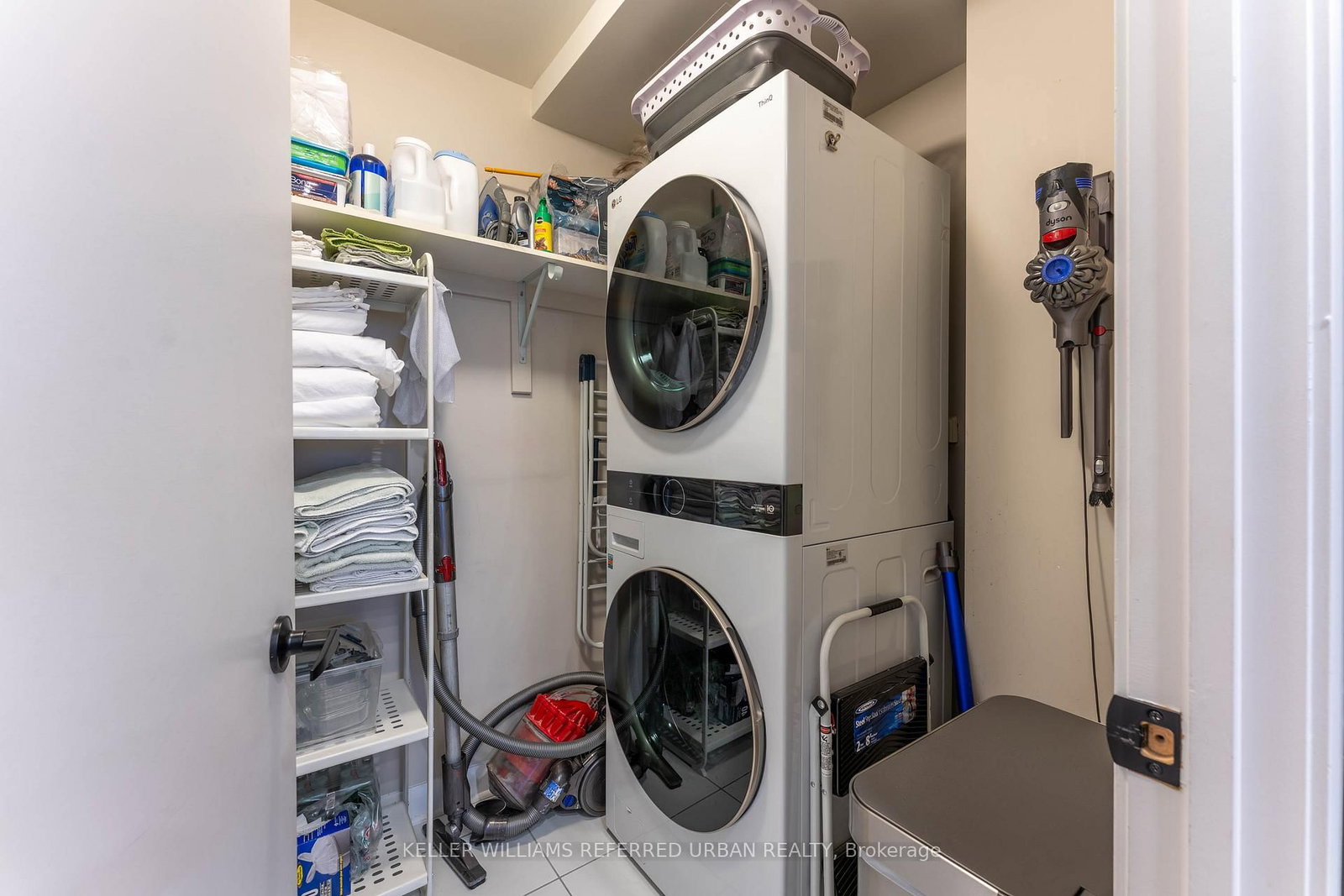 375 King Street W, Unit 2903 - Photo 20