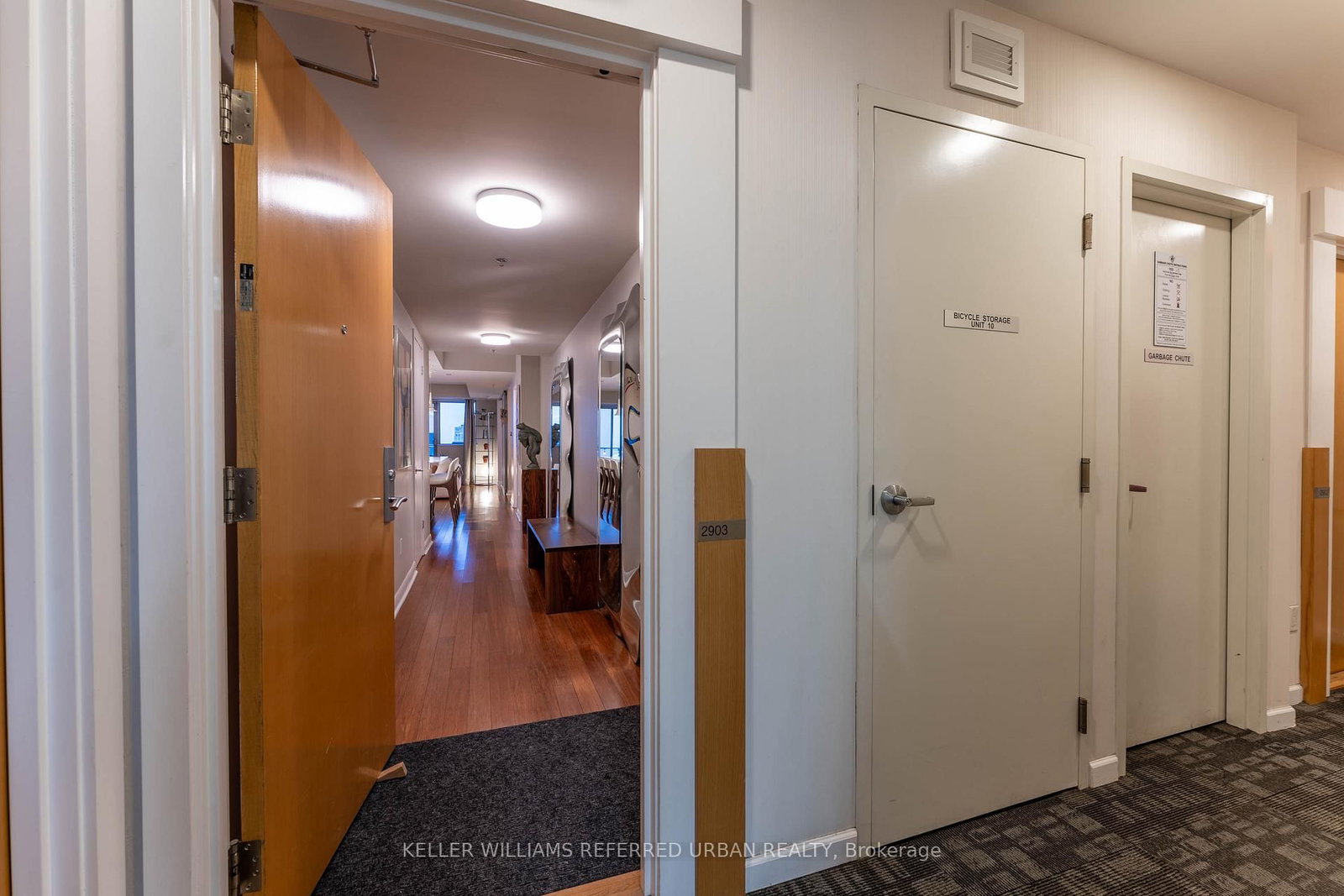 375 King Street W, Unit 2903 - Photo 24