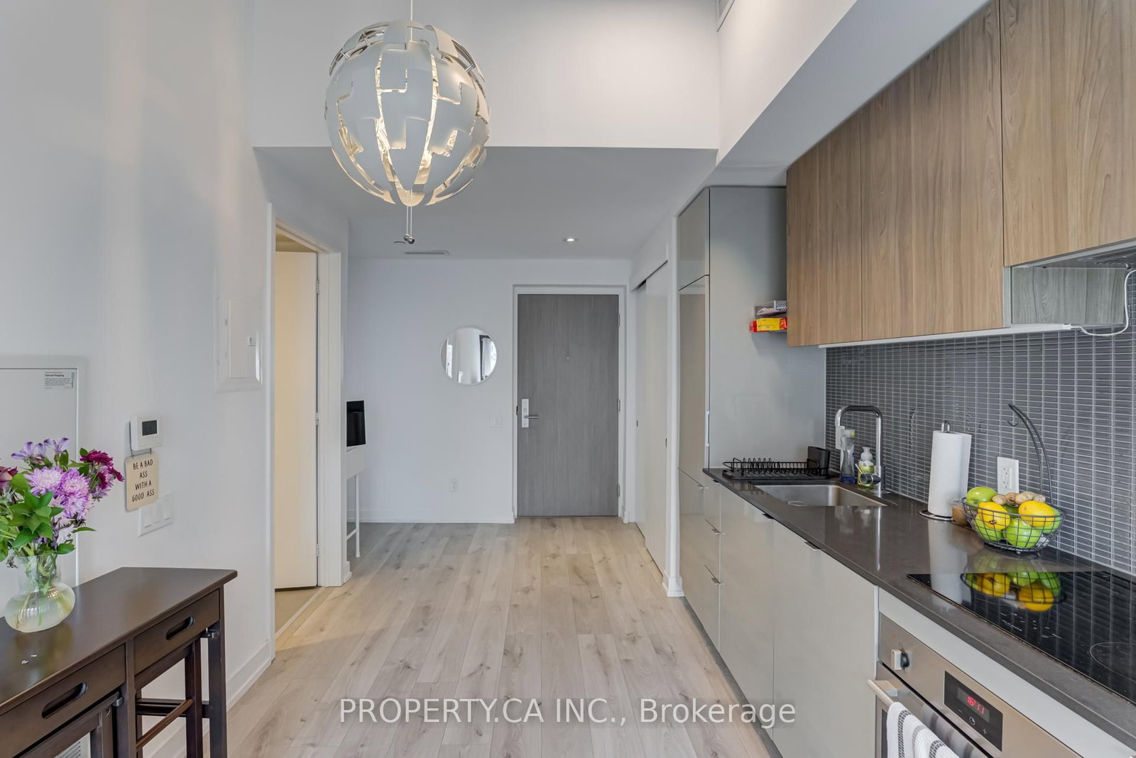 161 Roehampton Avenue, Unit 717 - Photo 13