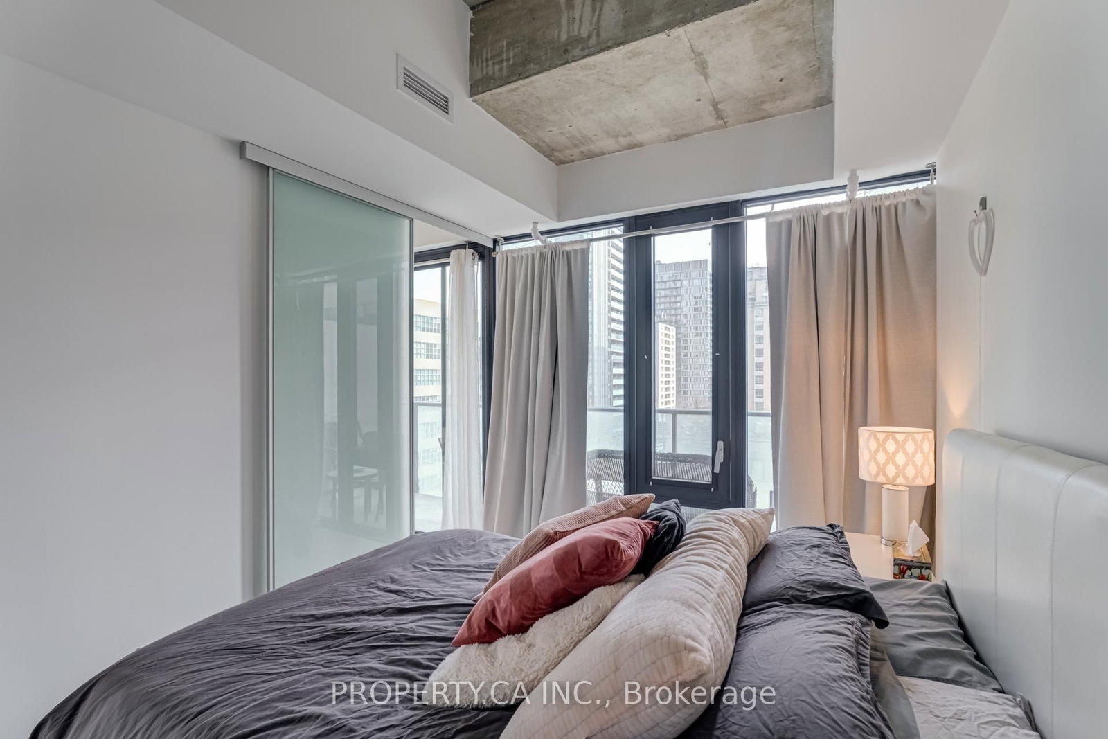 161 Roehampton Avenue, Unit 717 - Photo 19