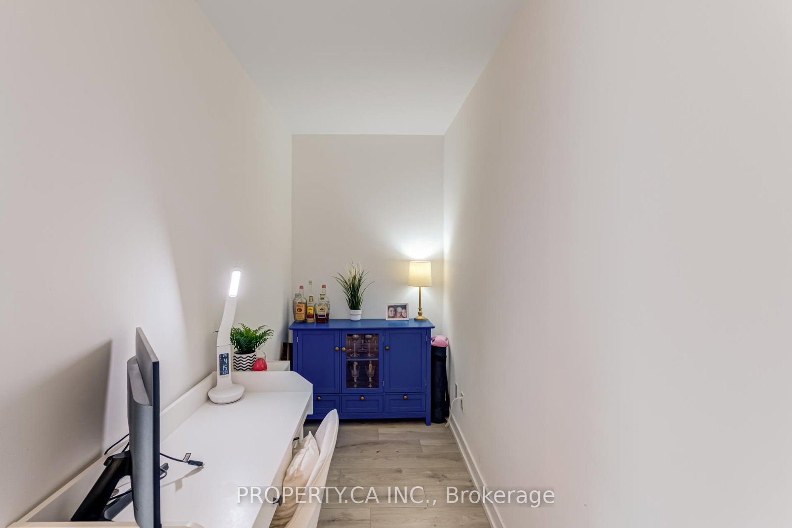 161 Roehampton Avenue, Unit 717 - Photo 23