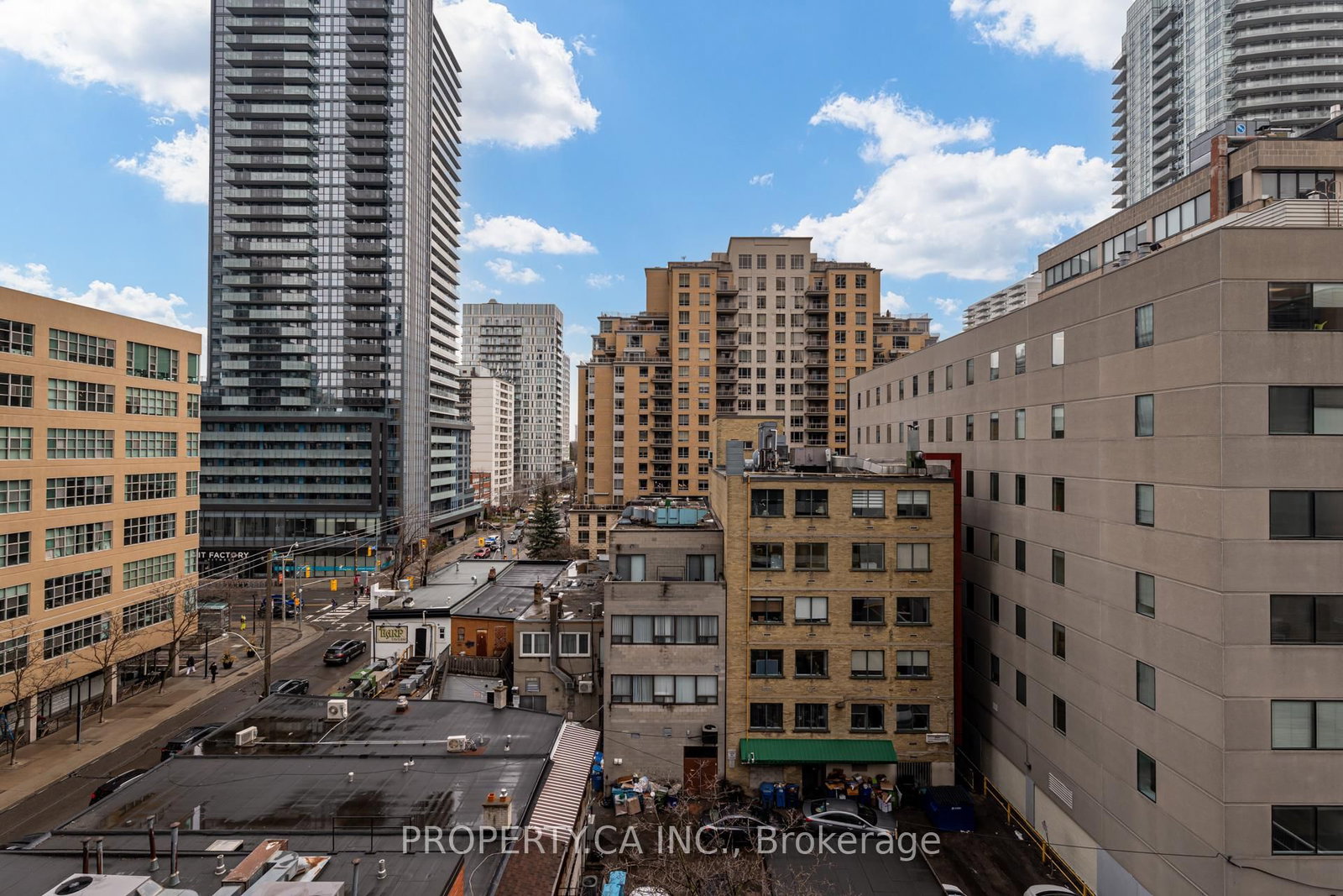 161 Roehampton Avenue, Unit 717 - Photo 31