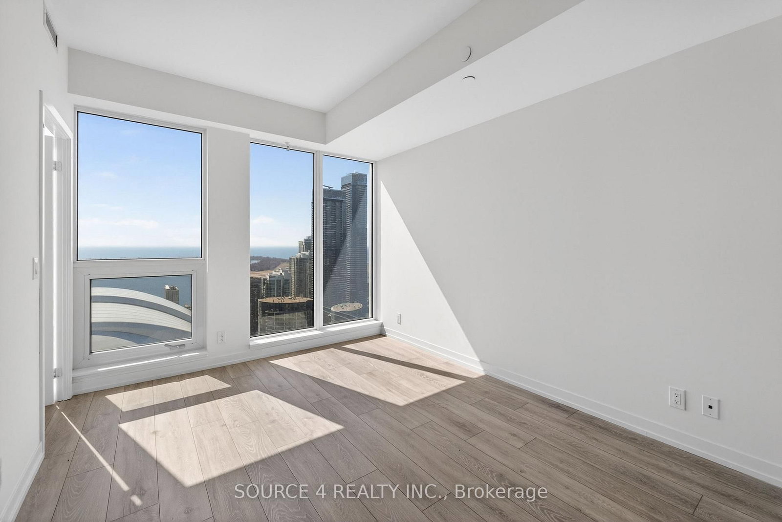 Condo for sale at 4911-55 Mercer Street, Toronto, Ontario, M5V 0W4 - Waterfront Communities C1 - MLS: C12989662