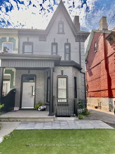 Lower - 148 Dovercourt Rd | Toronto | Image