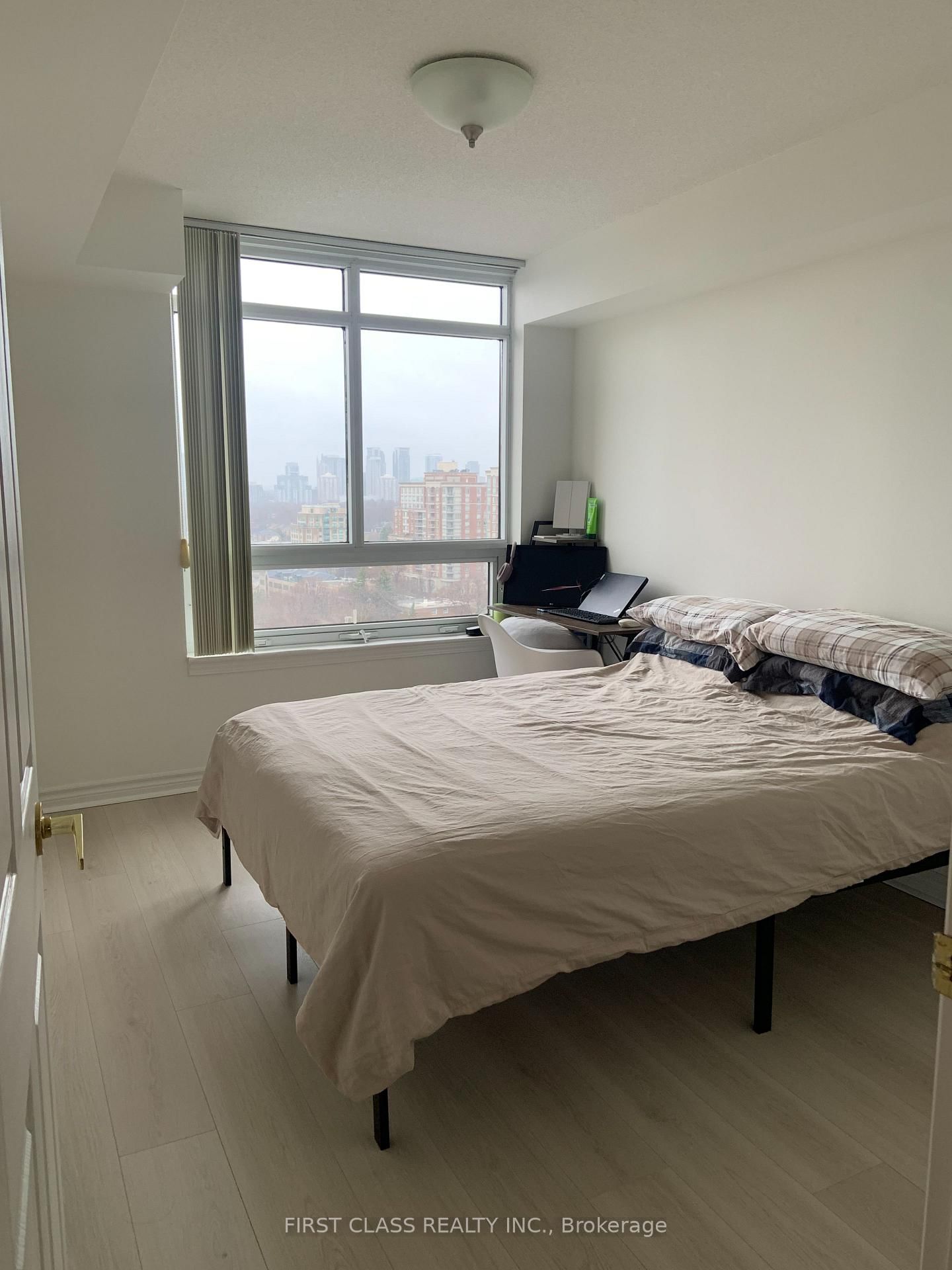 18 Kenaston Gardens, Unit 1410 - Photo 3