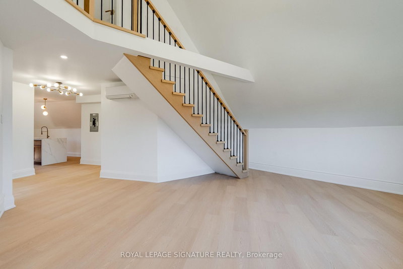 3 - 1 Bellwoods Park, Toronto, M6J 1S4 | Image 3