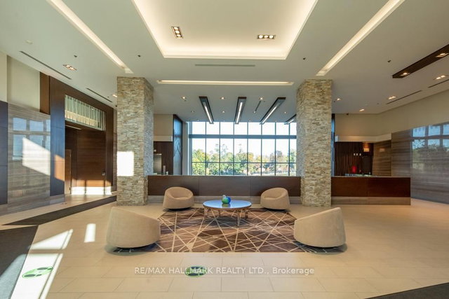 423 - 35 Brian Peck Crescent