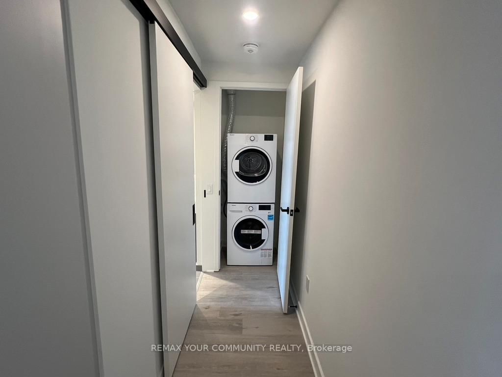 55 Charles Street E, Unit 2302 - Photo 15