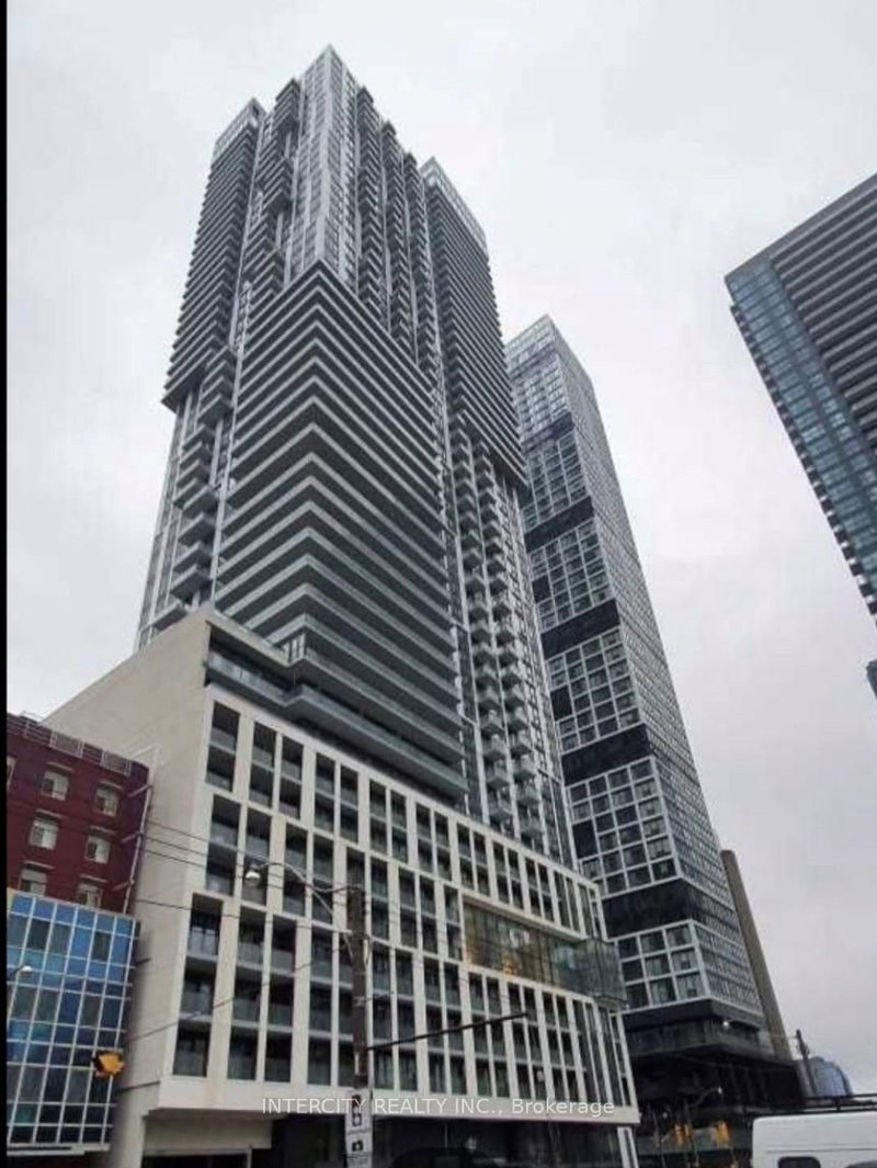 home for lease on 529-251 Jarvis Street