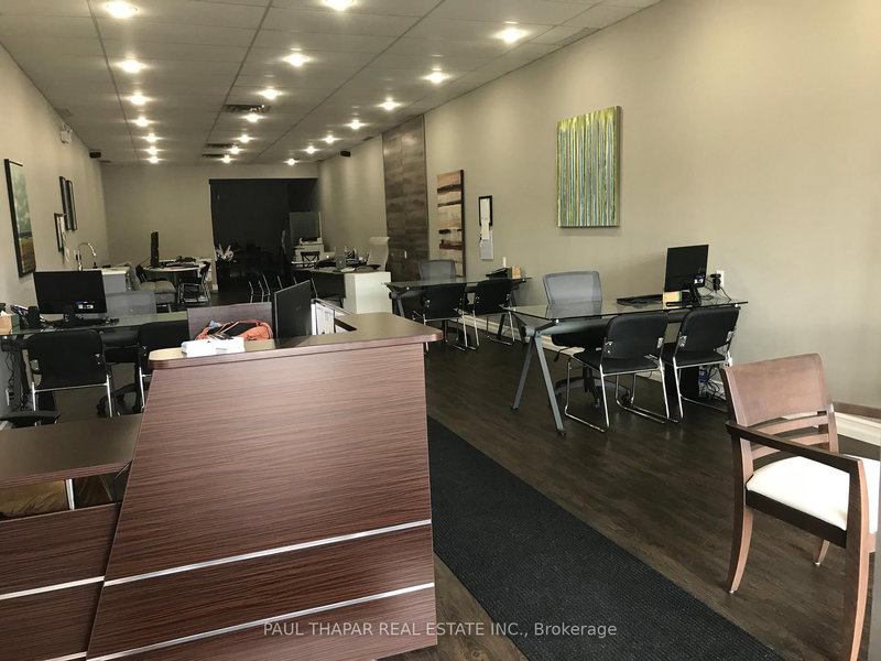 4853 - 4853 Leslie St, Toronto, M2J 2K8 | Image 3