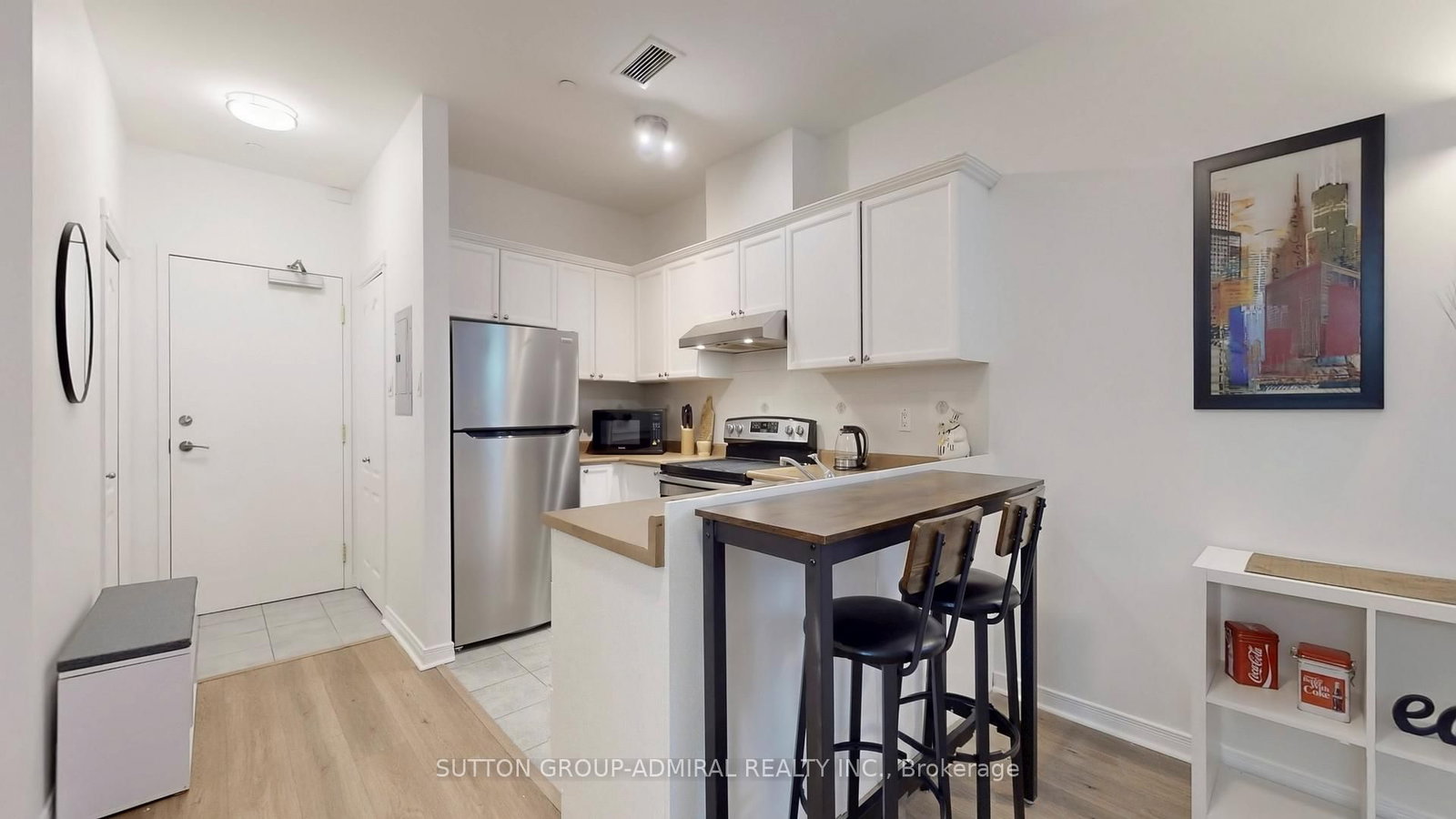 Condo for sale at 703-393 King Street, Toronto, Ontario, M5V 3G8 - Waterfront Communities C1 - MLS: C12990114