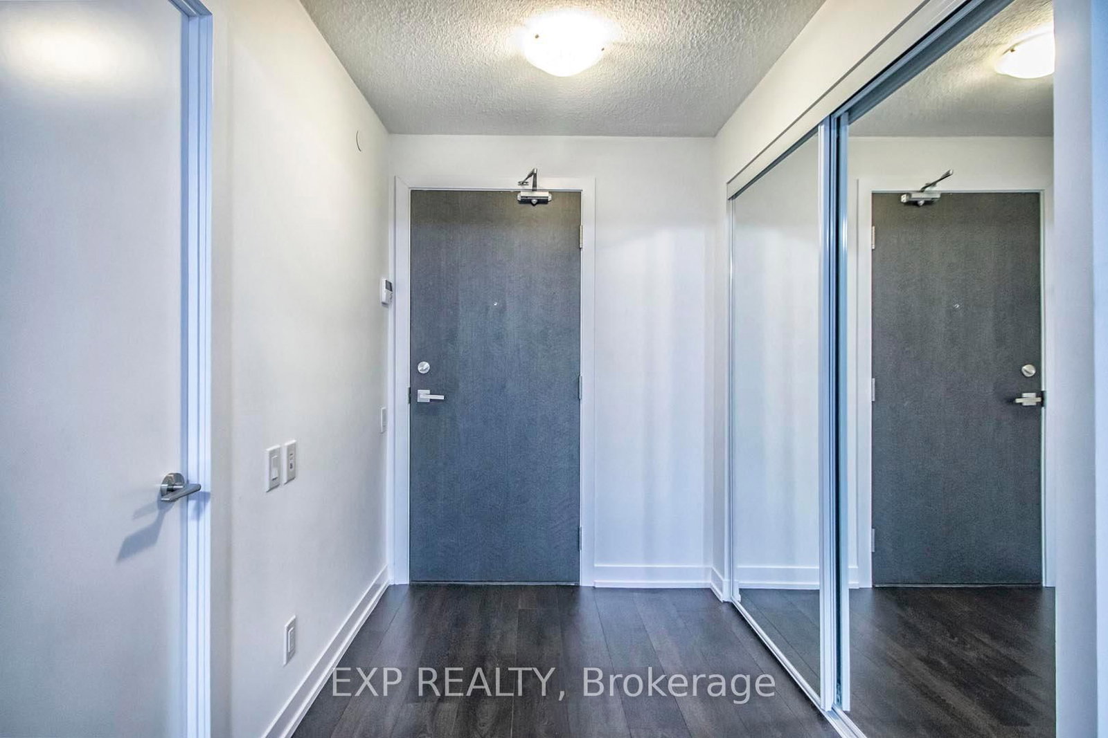 365 Church Street, Unit 904 - Photo 20