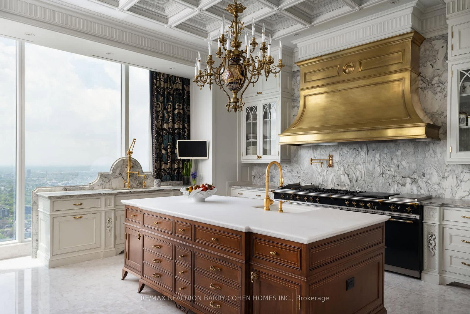 50 Yorkville Avenue, Unit 5202 - Photo 10