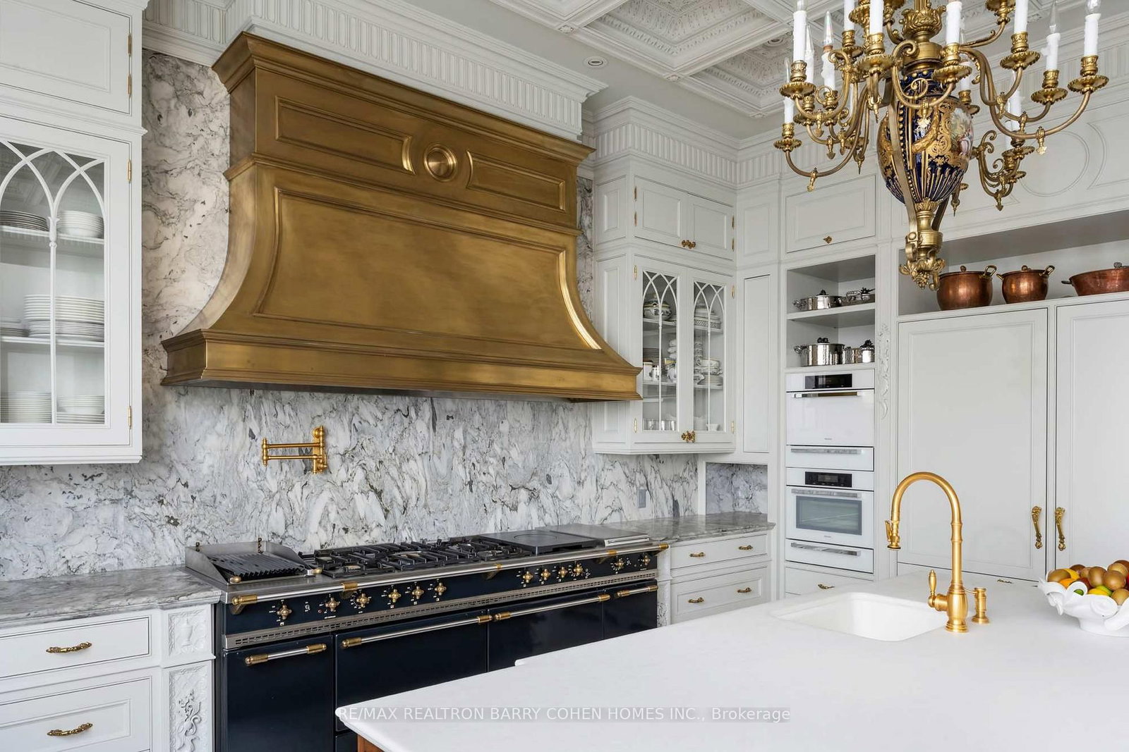 50 Yorkville Avenue, Unit 5202 - Photo 12