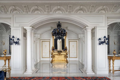 5202-50 Yorkville Avenue, Toronto, Ontario image-0-1