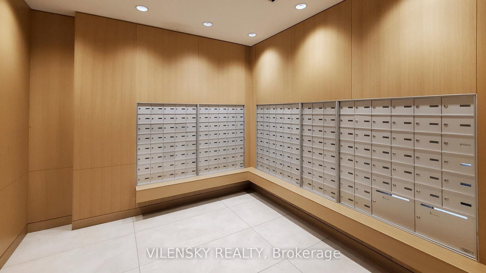 120 Harrison Garden Boulevard, Unit 825 - Photo 28