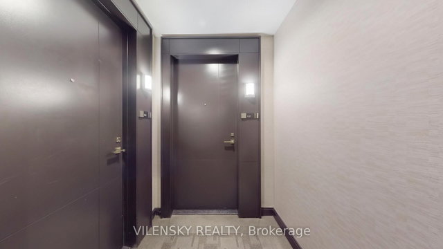 825 - 120 Harrison Garden Boulevard