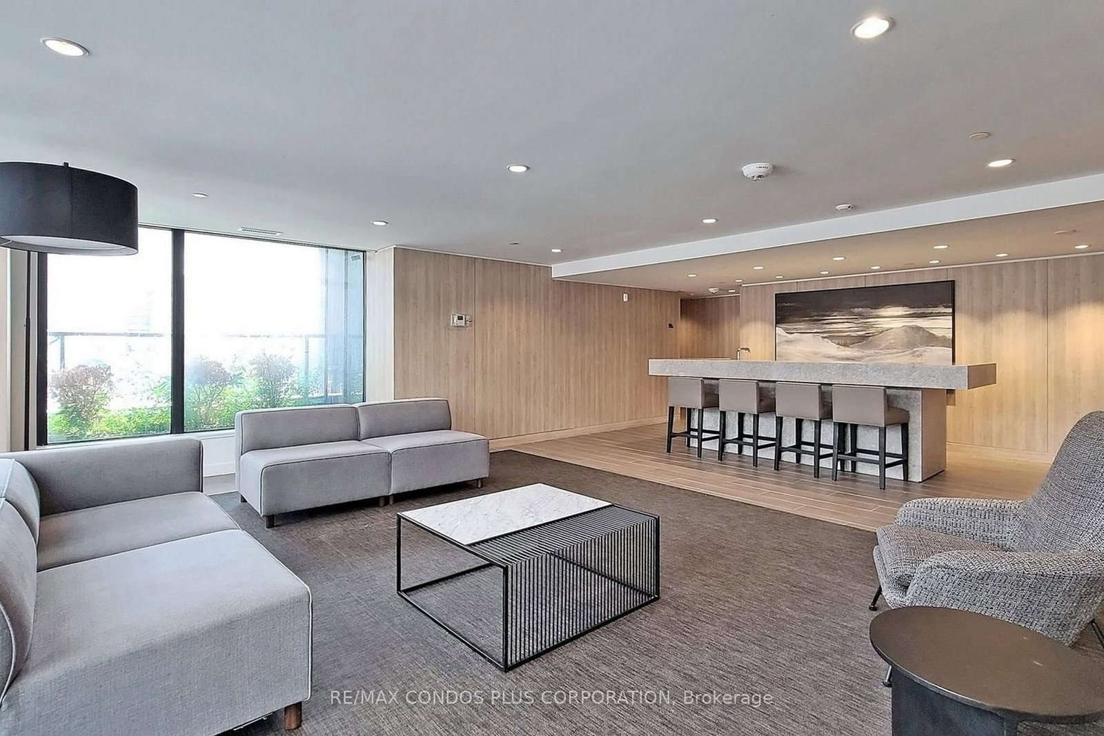 576 Front Street W, Unit 425 - Photo 36