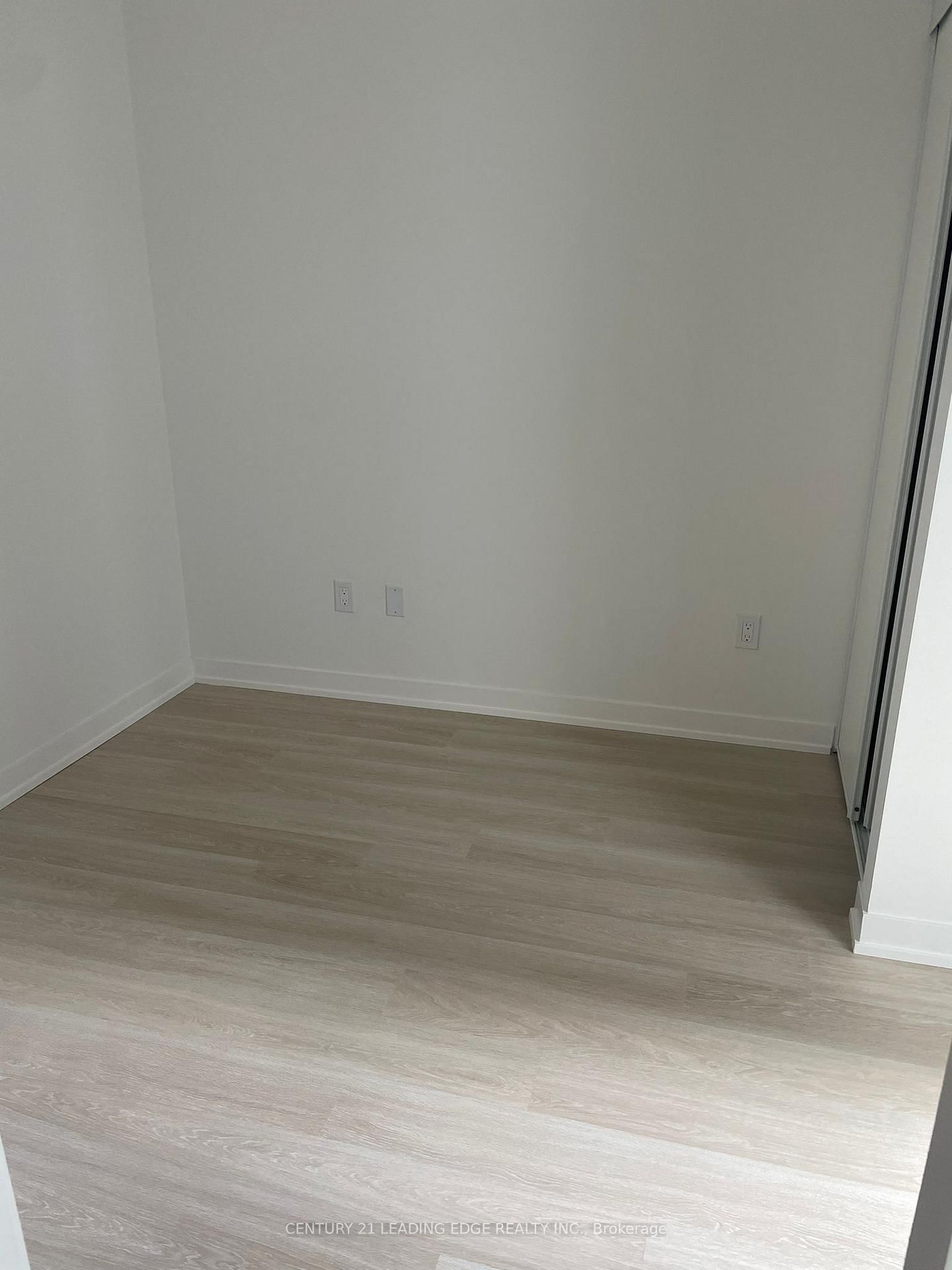 500 Wilson Avenue, Unit 521 - Photo 10