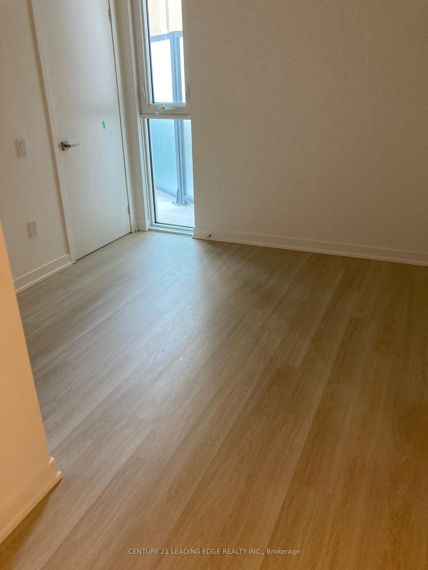 500 Wilson Avenue, Unit 521 - Photo 3