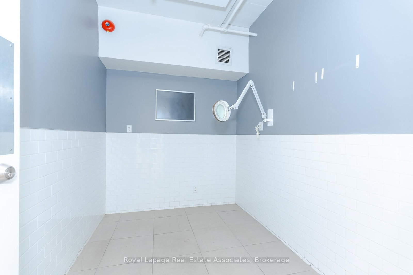 497 Bloor Street W, Unit Main - Photo 13