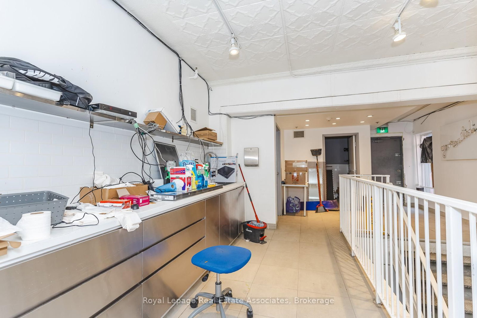 497 Bloor Street W, Unit Main - Photo 6