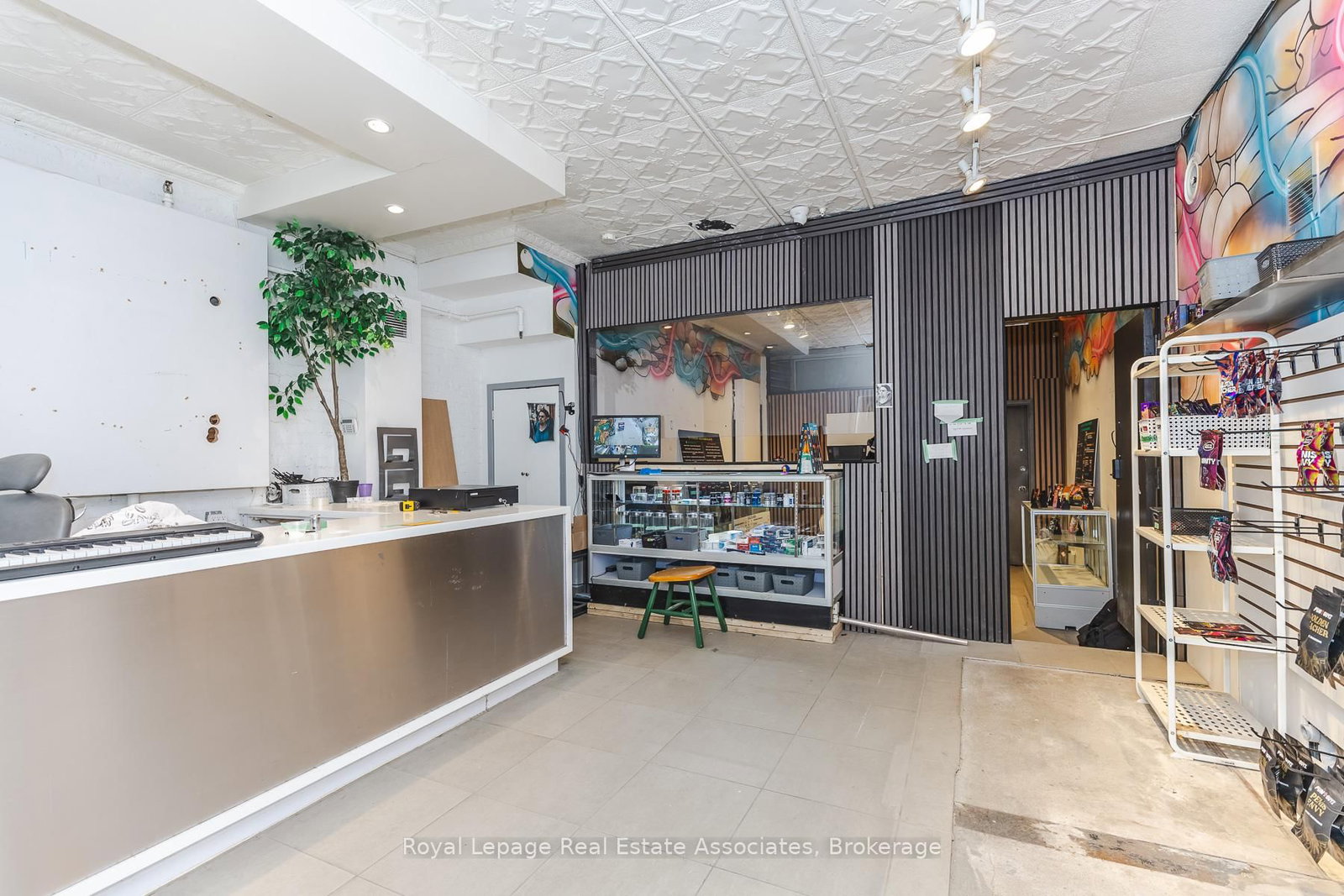 497 Bloor Street W, Unit Main - Photo 7