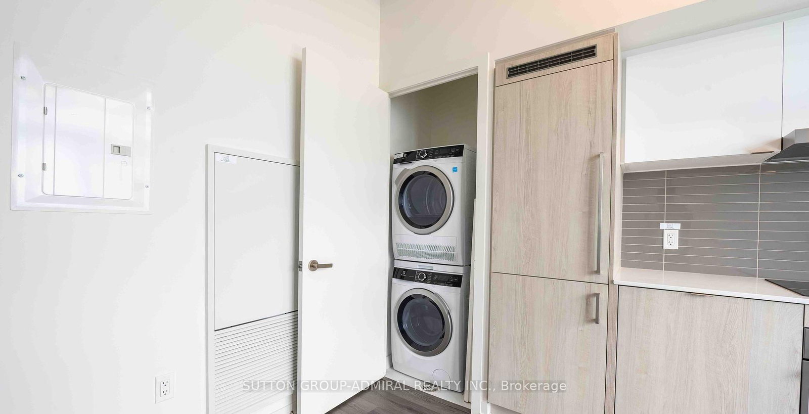 138 DOWNES Street, Unit 4810 - Photo 3