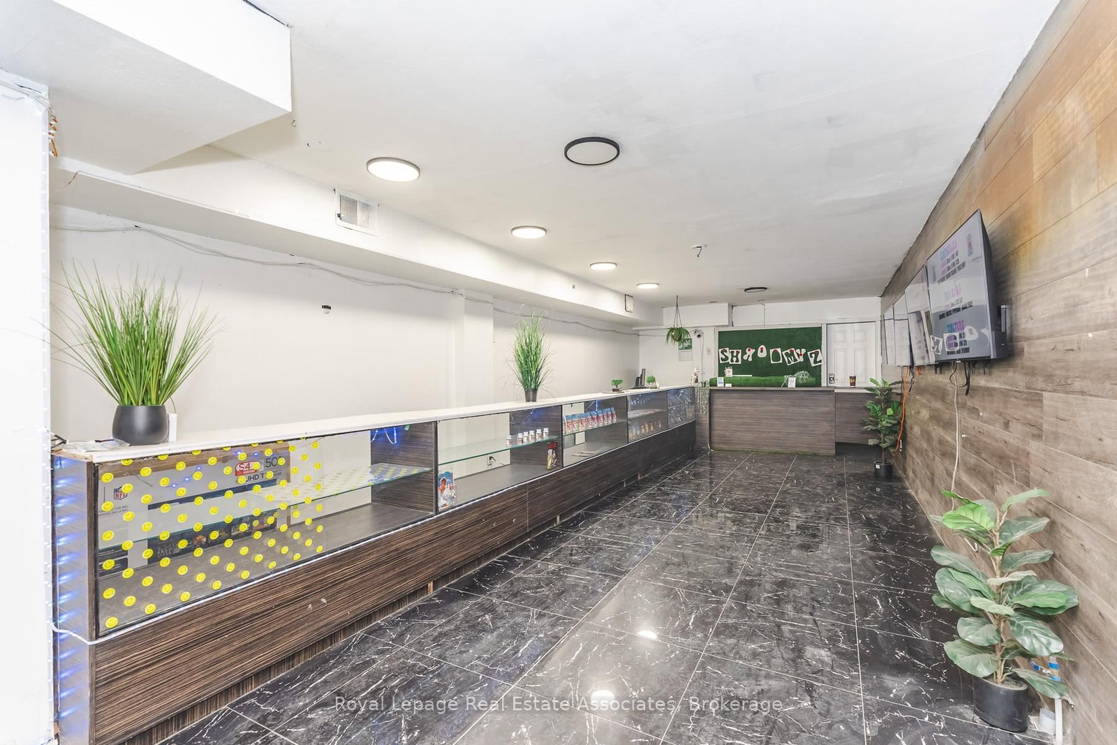 452 Queen Street W - Photo 5