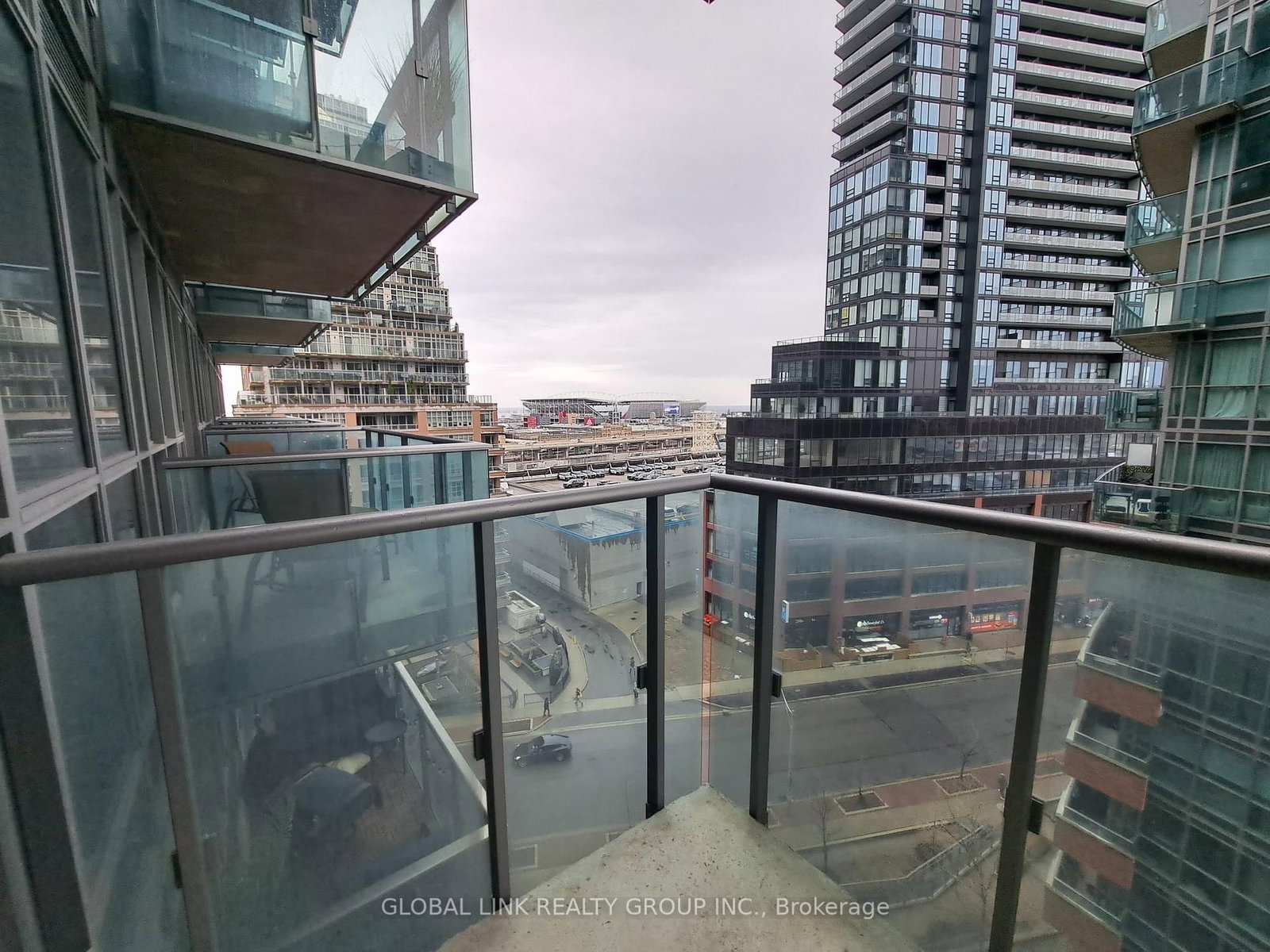 69 Lynn Williams Street, Unit 910 - Photo 4