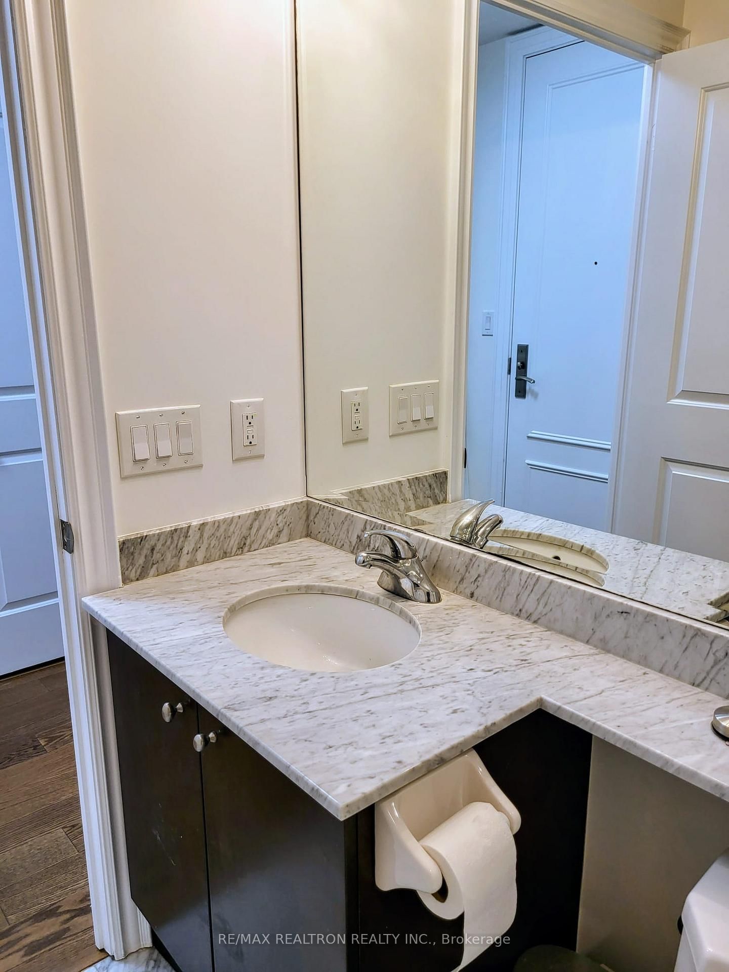 10 Bloorview Place, Unit 1708 - Photo 12