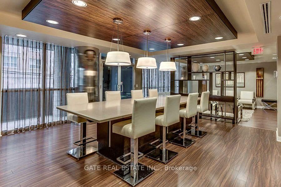 Condo for lease at 801-320 Richmond Street, Toronto, Ontario, M5A 1P9 - Moss Park - MLS: C12990886