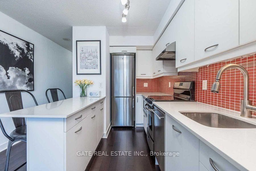 Condo for lease at 801-320 Richmond Street, Toronto, Ontario, M5A 1P9 - Moss Park - MLS: C12990886