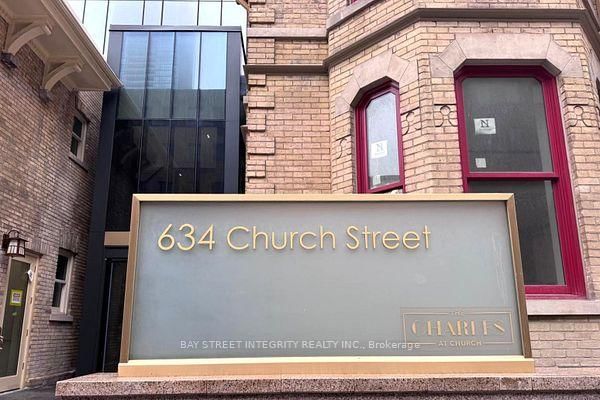 2511 - 634 Church Street