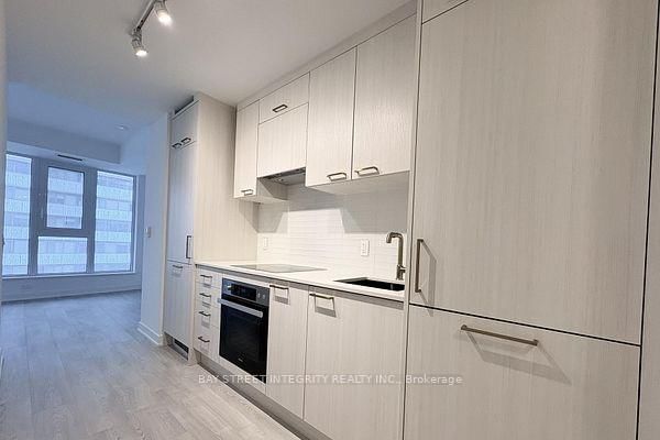 634 Church Street, Unit 2511 - Photo 6