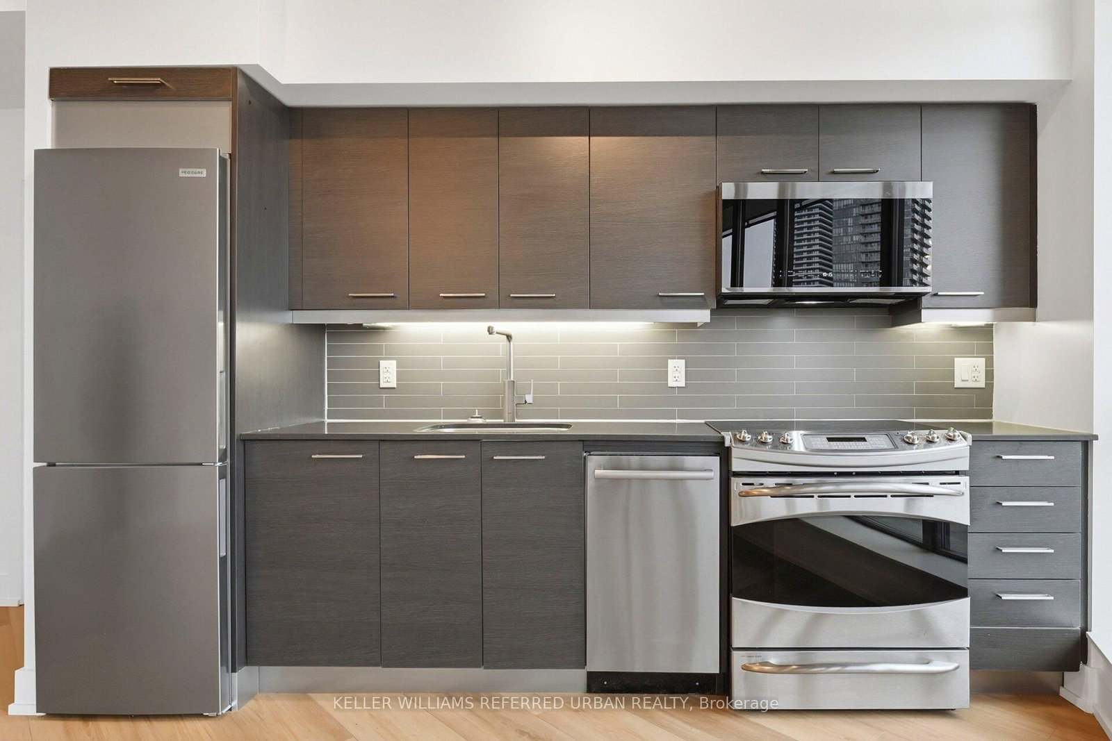 90 Trinity Street, Unit 607 - Photo 6