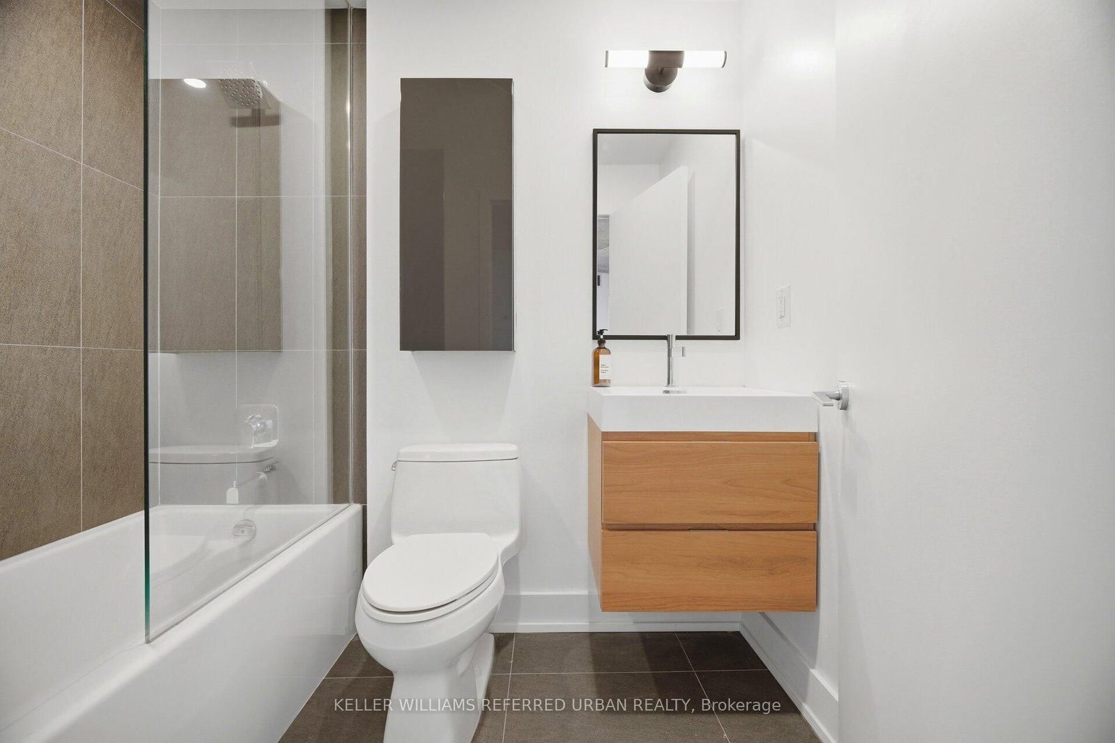 90 Trinity Street, Unit 607 - Photo 7