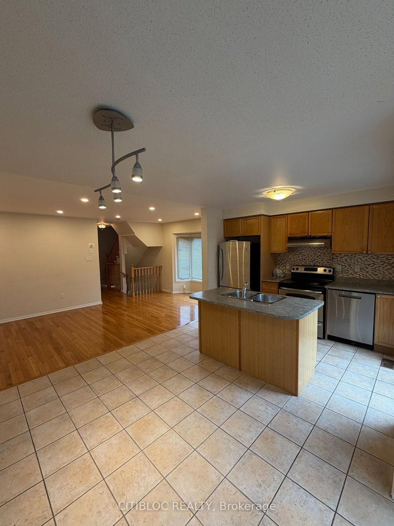 179 Dallimore Circ, Toronto, M3C 4E5 | Image 3