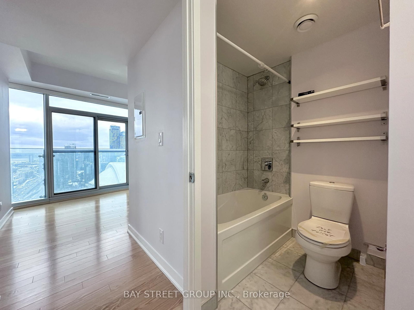 12 York Street, Unit 3704 - Photo 12