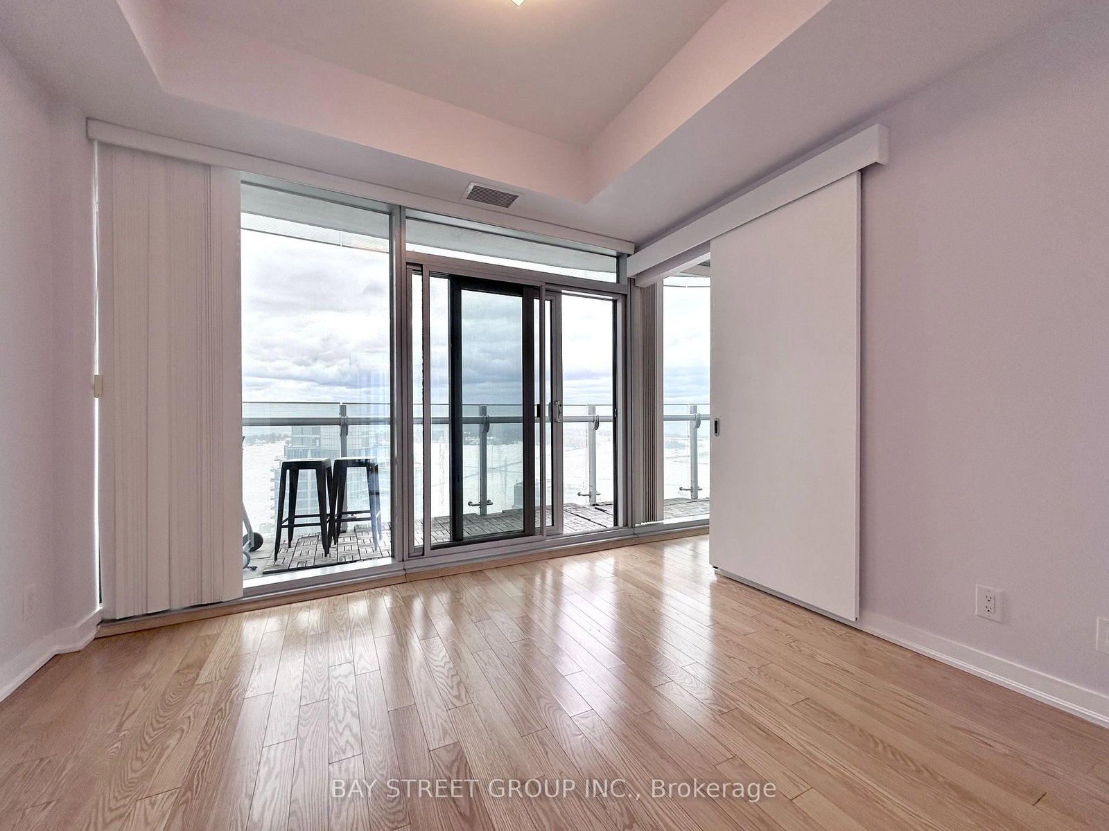 12 York Street, Unit 3704 - Photo 17