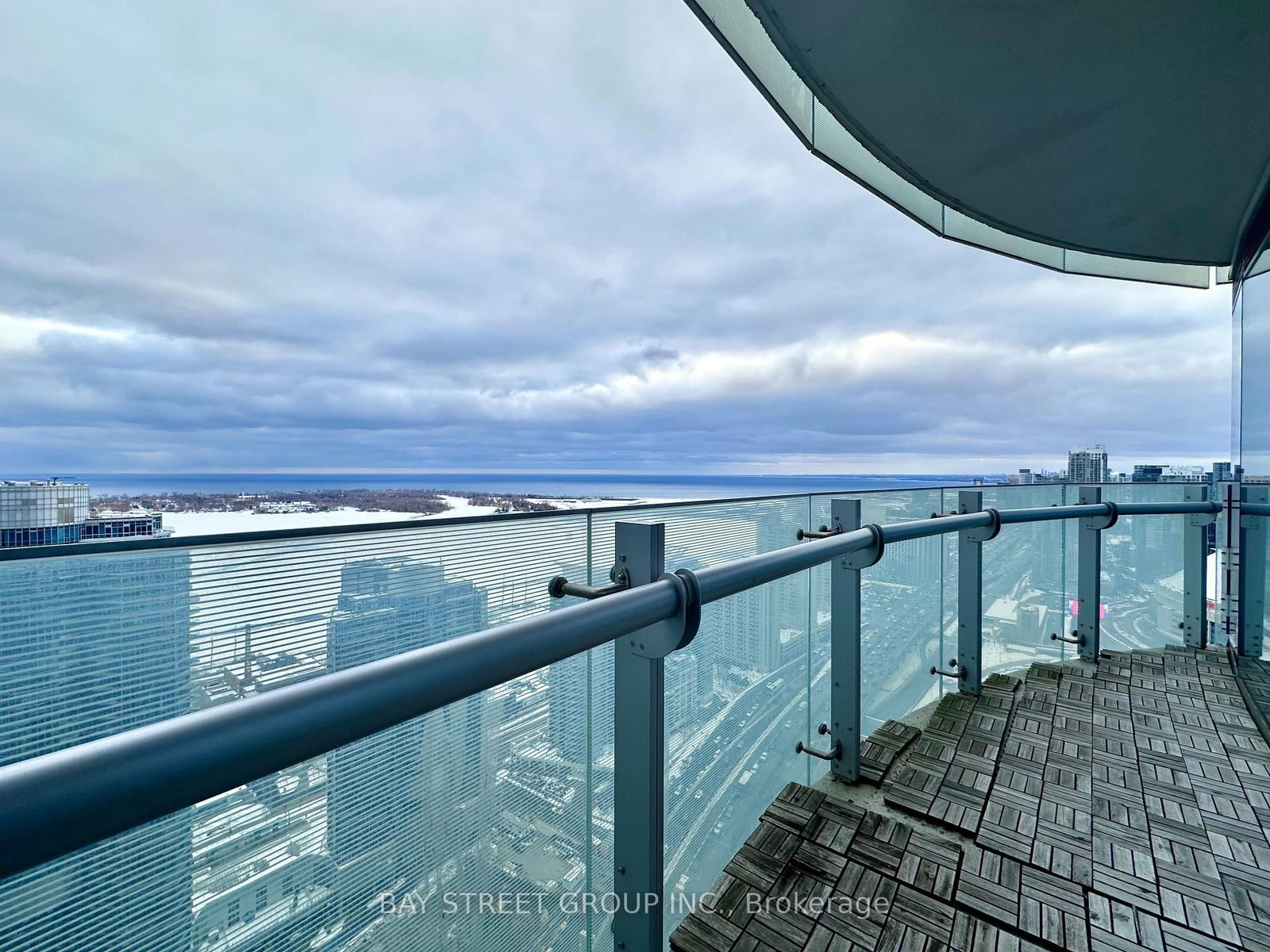 12 York Street, Unit 3704 - Photo 19