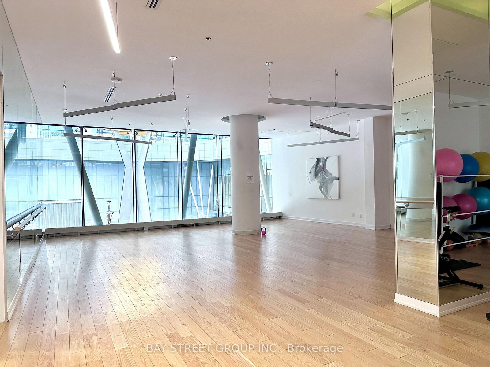 12 York Street, Unit 3704 - Photo 40